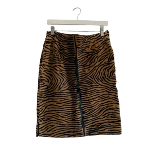 Bill Blass hellbrauner Lederrock mit Animal-Print - Bild 1 von 4