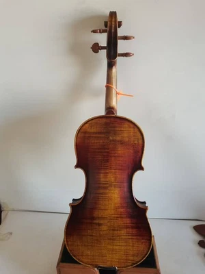 Master 4/4 violin Stradi model Flamed maple back spruce top hand carved K4240 - Image 1 of 4