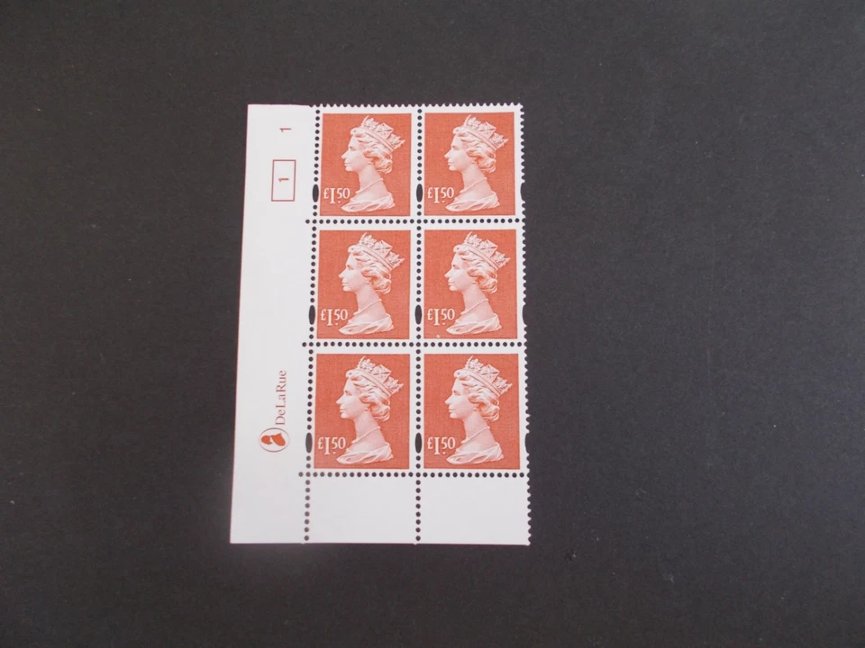 GB 2000 £1.50 Recess de La Rue High Value Cylinder Block of 6 Cyl 1 no dot 1 U/M - Image 1 of 1