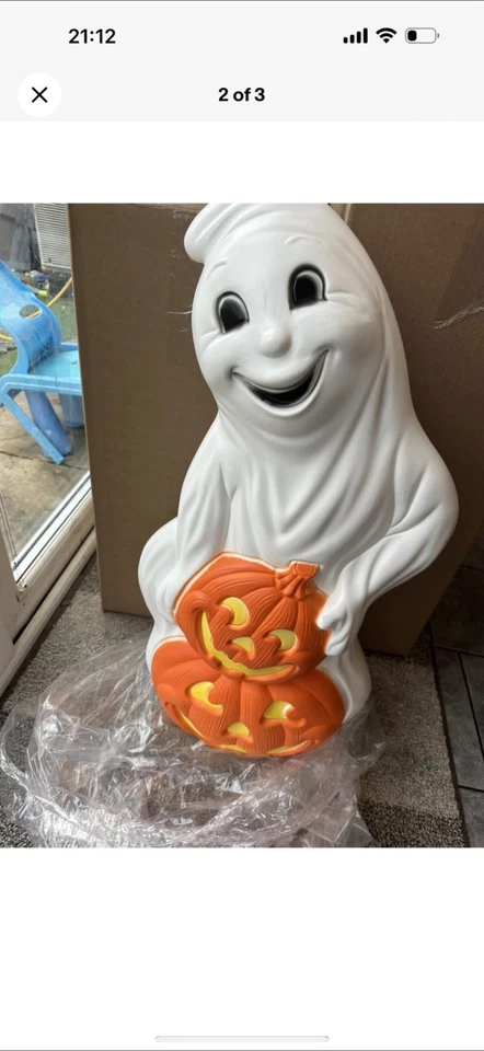 31" Lighted Ghost with Pumpkins Halloween Blow Mould - Image 1 of 1