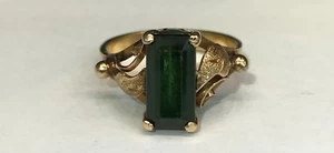 Vintage 18KT Yellow Gold Tourmaline Ring, Ring Size 6 - Picture 1 of 5