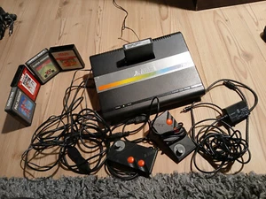 Atari 7800 Konsole No. PAL B, mit 5 Spiel - Module für Atari7800 - Bild 1 von 16