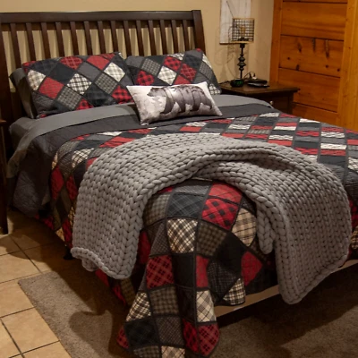 Donna Sharp Lumberjack Cotton Pieced Rag King Quilt Set Patchwork Rustic Country - Image 1 of 4