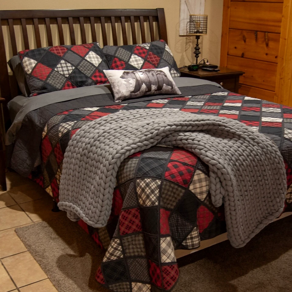 Donna Sharp Lumberjack Cotton Pieced Rag King Quilt Set Patchwork Rustic Country - Image 1 of 4