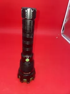 TORCIA TATTICA RICARICABILE KODIAK - Foto 1 di 9