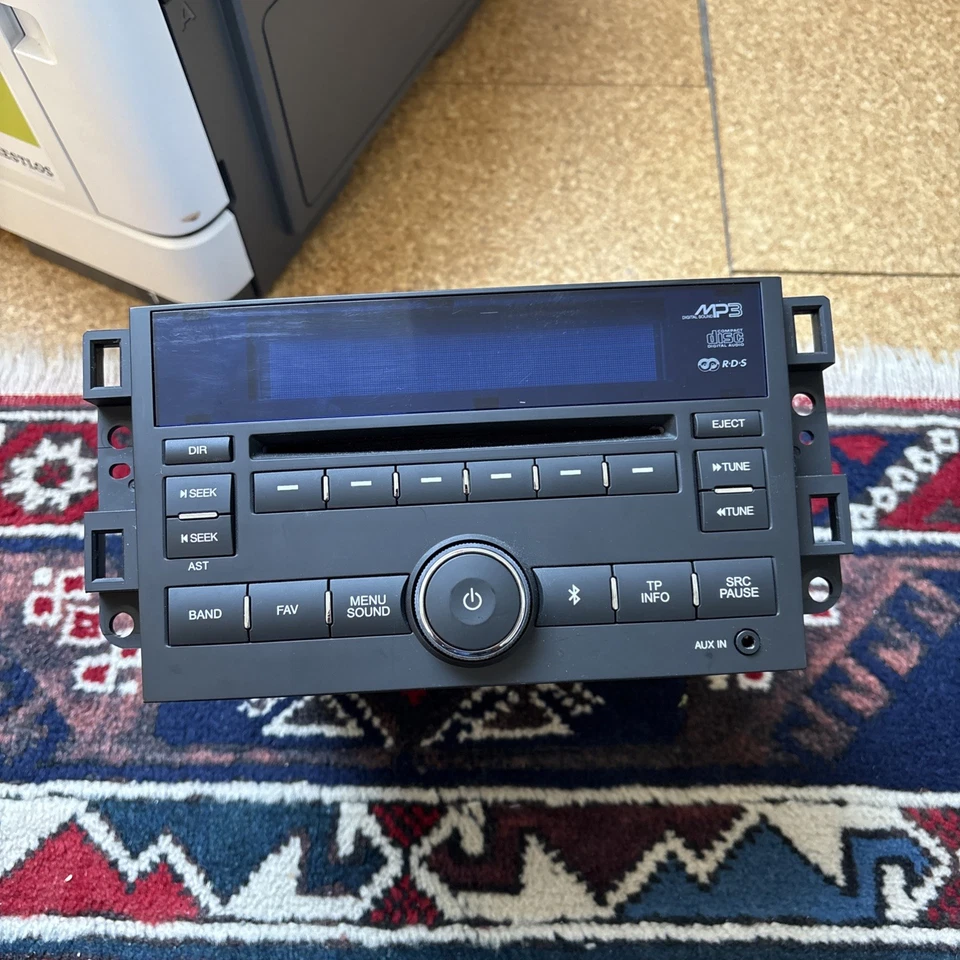 RADIO FÜR DAEWOO - CHEVROLET AVEO (06-11) 1.2 16V (62KW) BER. 5P/B/1206CC 2006 - Bild 1 von 4