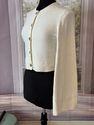 Suéter Recortado Banana Republic, XS, NUEVO CON ETIQUETAS  Foto 1 de 4