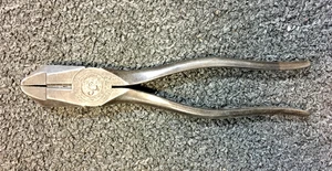 M. KLEIN & SONS Tools 8-1/2” Lineman Pliers, Date Code 3-29 Antique VERY VINTAGE - Foto 1 di 6