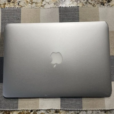 Apple MacBook Air A1466 13-inch Laptop *for Parts/ Repair* With charger bundle - Image 1 of 4