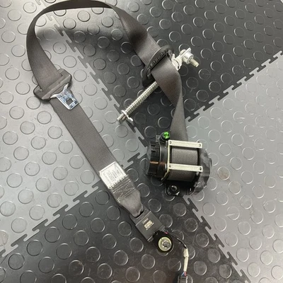 Cinturón de seguridad Ford Taurus 2010-2019 lado del pasajero delantero derecho OEM Foto 1 de 4