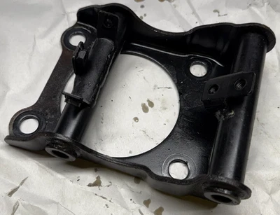 Yamaha XV750 1992 Virago montaje en cuadro cilindro motor soporte XV 750 Z13 Foto 1 de 2