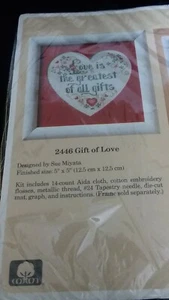 Cross Stitch NIP Creative Circle Kit # 2446 Gift Of Love - Picture 1 of 5