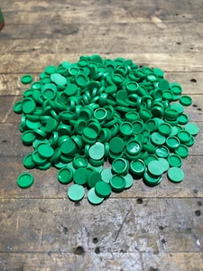 Plactic Green Cap 400 Pcs - Picture 1 of 1