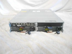 Netapp FAS2520 baie de stockage 3,5 pouces SAS baies 1x 111-01323 contrôleur NAF-1201 - Photo 1/3