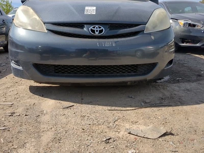 2006-2010 Toyota Sienna Front Bumper - Oem EPV4V Foto 1 de 4