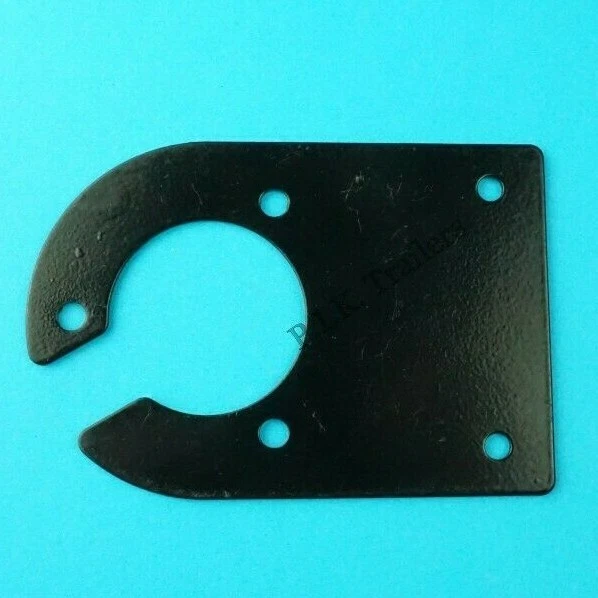 Socket Mounting Plate Bracket with Slot for 7 Pin & 13 Pin Trailer Socket - Image 1 of 1