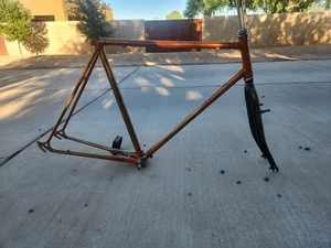 Telaio bici da strada vintage Nishiki 58 cm arancione SN# KS211157 - Foto 1 di 5