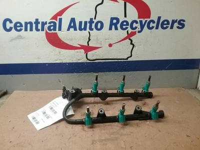 Fuel Injection Parts Fuel Injector Fits 13-18 LEXUS ES350 384611 - Image 1 of 2