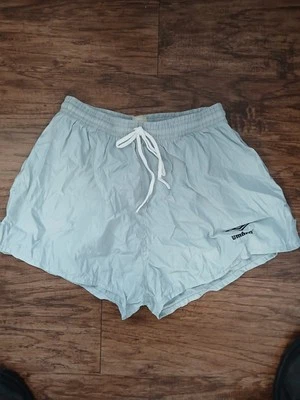 Pantalones Cortos De Colección Años 80 Umbro Gris Nailon Atlético Fútbol Fútbol Fútbol Medianos Foto 1 de 3