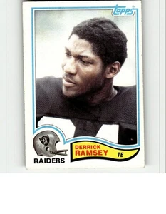 DERRICK RAMSEY 1982  Topps Football #197 B202R4S23P26 FREE SHIPPING - Picture 1 of 2