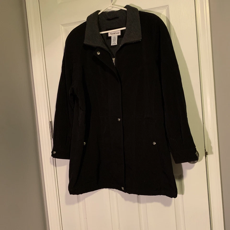 NorthCrest 女式黑色人造毛皮装饰/衬里全拉链聚酯纤维 (L) 二手 — 第 1/4 张图片