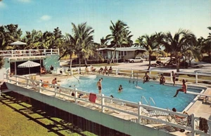 Postal FL: The Colony, vista a la piscina, isla de Sanibel, Florida, publicada 1973 - Imagen 1 de 2