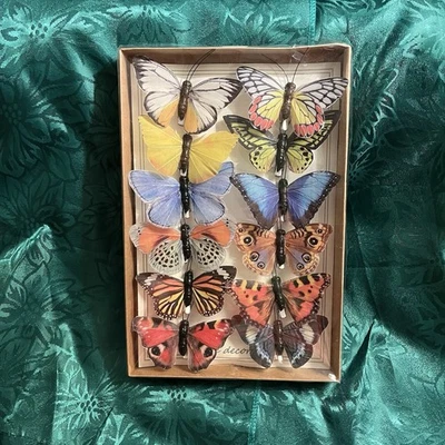 Искусственное перо 3D бабочка украшения, набор из 12 с прикрепленными зажимами - Изображение 1 из 4