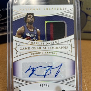 🔥2021-22 Panini National Treasures Charles Oakley Game Gear Auto 24/25 Raptors