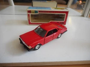 Yonezawa Toys Diapet Nissan Cedric 4-door 280 E Brougham in Red on 1:40 in Box - Picture 1 of 2