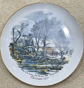 Currier & Ives "The Old Grist Mill" Christmas 1975  10" Vintage Collector Plate - Picture 1 of 2