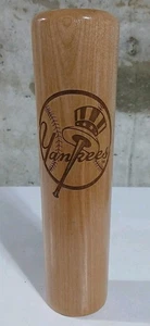 New York Yankees Team Logo Dugout Mug Baseballschläger Tasse MLB Thompson Mug Co 2020 - Bild 1 von 11
