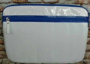 Studio C New Tee'd Off Collection Pro 15" to 16" Padded Laptop Sleeve White Blue - Picture 1 of 11