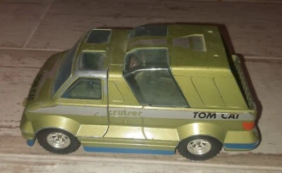 MACCHININA BBURAGO VAN 0157 TOM CAT CRIUSER SCALA 1:24 con difetti (vedi foto) - Immagine 1 di 4