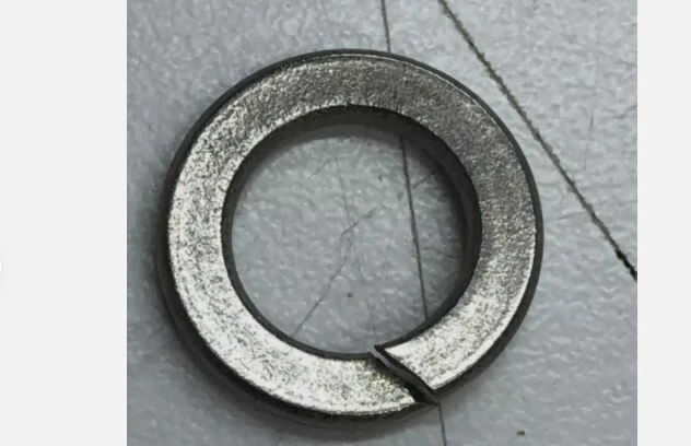 Машина стиральная с замком U25 Bombardier 234101601 от оригинального производителя новая - Изображение 1 из 1