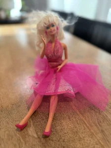 Vtg Totally Hair Barbie 1991 Blonde W/Original Earrings + Dress + Shoes - Picture 1 of 9
