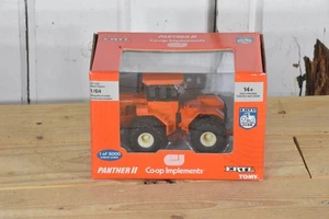 Ertl Panther II 2 CO-OP IMPLEMENTS 1 OF 5000 COLLECTORS CLUB 4WD WITH DUALS 1/64 - Bild 1 von 6