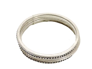 Jessica Simpson 5 Piece Basics Bangle Bracelets Silvertone New! - Picture 1 of 2