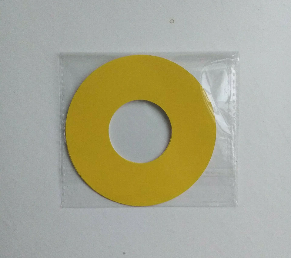 Blank Matte Bright Yellow Promo 7" Jukebox Vinyl Record Centre Labels (4 Pack) - Image 1 of 1