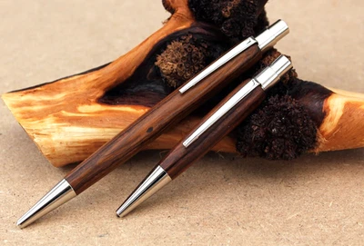 Kugelschreiber zweier Set Berlin Holz Wüsteneisenholz handgedrechselt Unikate - Bild 1 von 4