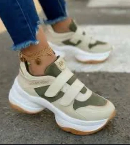 MICHAEL KORS Womens Trainers Size 11 M Unique Green /beige - Picture 1 of 10