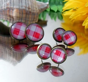 Ohrstecker 16 / 12 / 10 mm rot weiss kariert / Retro / Cabochon Größenwahl  - Bild 1 von 2
