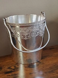 Paisley (Silverplate, Hollowware) by INTERNATIONAL SILVER Ice Bucket - Picture 1 of 23