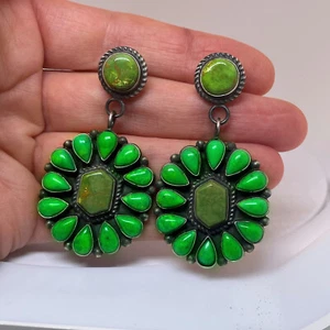 Green Mojave Turquoise Earrings Green Turquoise Gaspeite Drop Earrings Sterling - Bild 1 von 4