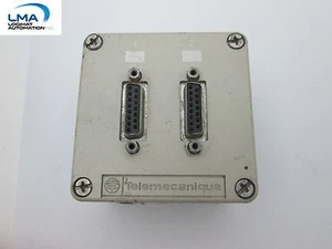 TELEMECANIQUE TSXSCA62 UNI-TELWAY PLUG JUNCTION BOX - Picture 1 of 2