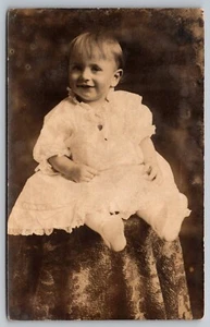 Postcard: Portrait of Child, Little Girl, RPPC, 1904-1918, Unposted - Picture 1 of 2