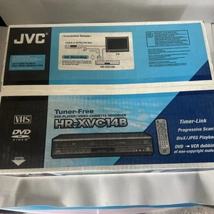 JVC HR-XVC14B DVD-Player/Video Cassette Recorder Kombination mit Fernbedienung (brandneu) - Bild 1 von 4