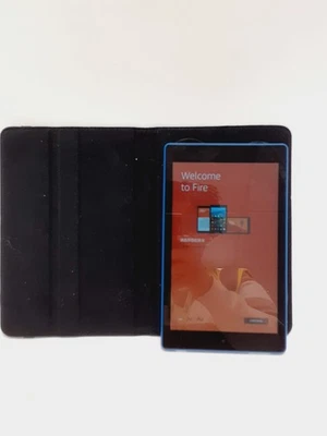 Amazon Fire 7 Tablet 7th Gen 8GB Blue Bundle with Case and USB Cable - Image 1 of 4