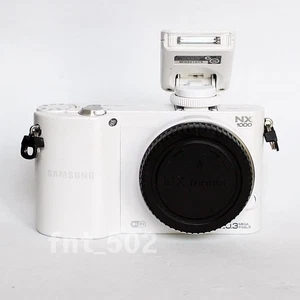 Samsung NX1000 20.3MP Digital Camera- White Body only with battery [00MKL] - Picture 1 of 11