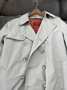 Men’s Vintage raincoat Size 42 Long - Picture 1 of 8