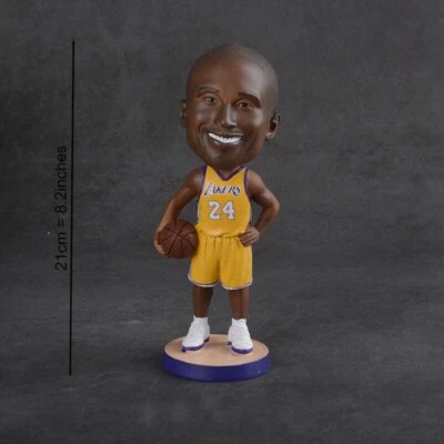 Figura de acción Los Angeles Laker #24 Kobe Bryant Bobble Heads juguete regalo vendedor de EE. UU. Foto 1 de 3